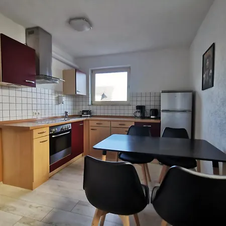 3 Zimmer Ferienwohnung Mit Eigenem Garten Trossingen Zewnętrze zdjęcie