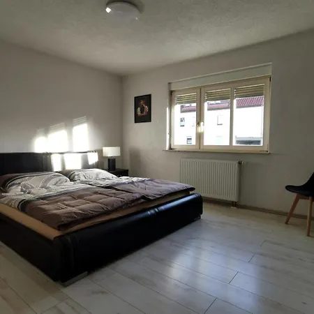 3 Zimmer Ferienwohnung Mit Eigenem Garten Trossingen Zewnętrze zdjęcie